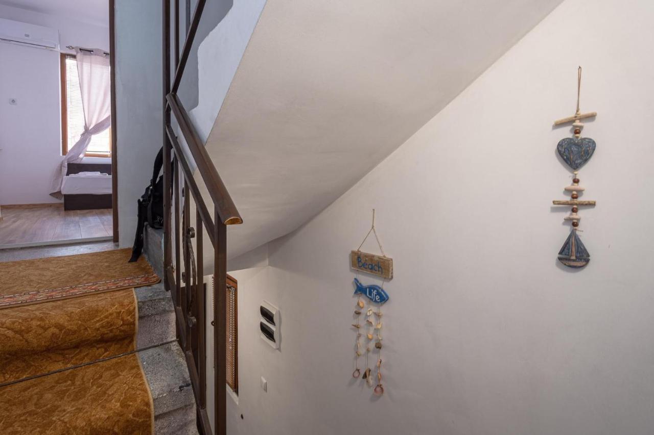 Къща За Гости Димови Sozopol Exterior foto